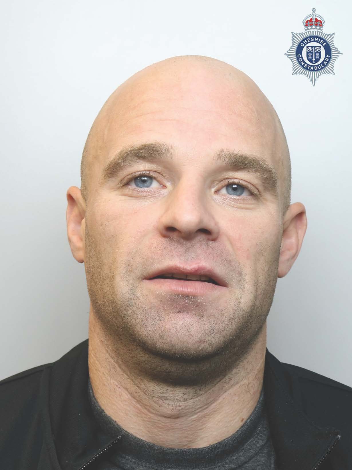 Neil Farthing mugshot image
