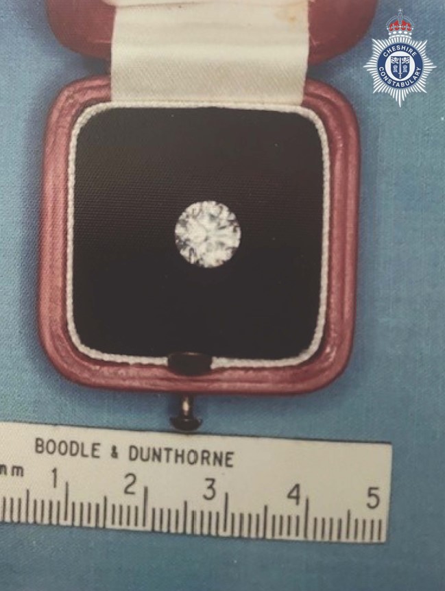 A suspected stolen item of jewellery