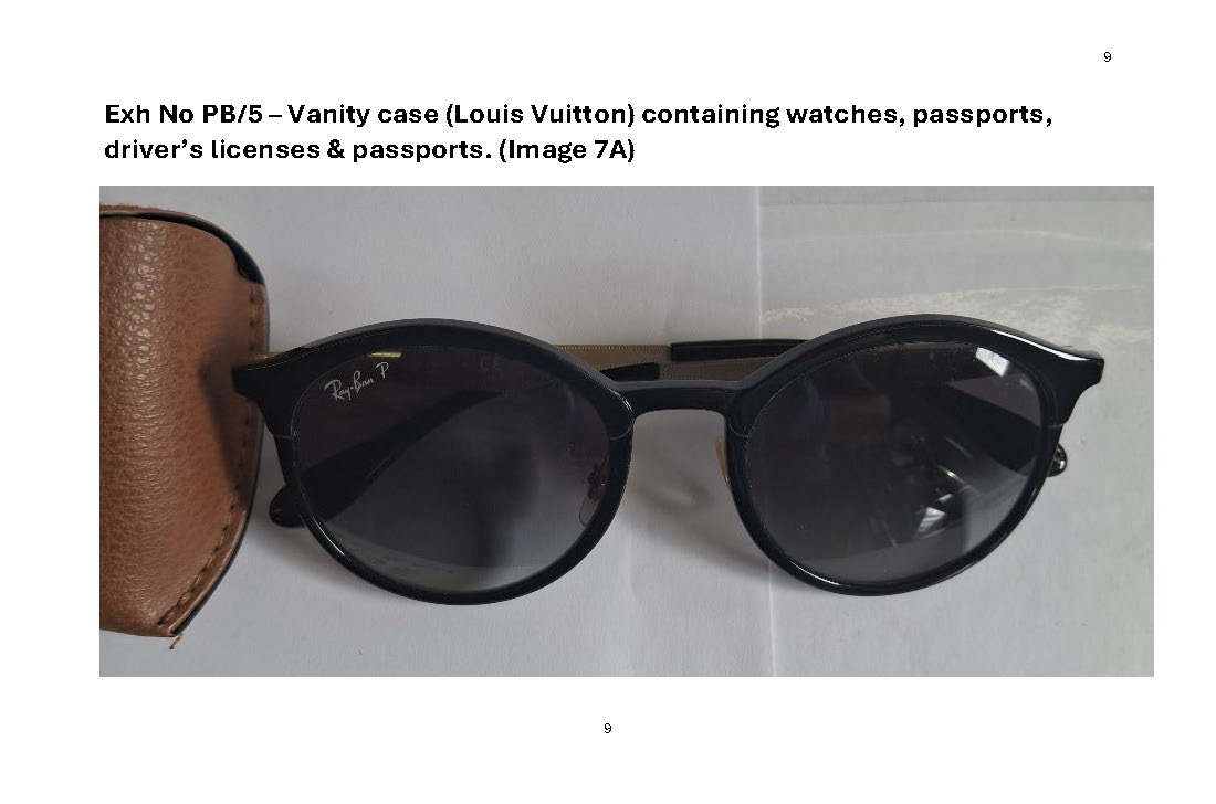 PB5 Louis Vuitton vanity case containing various items - 7A.jpg