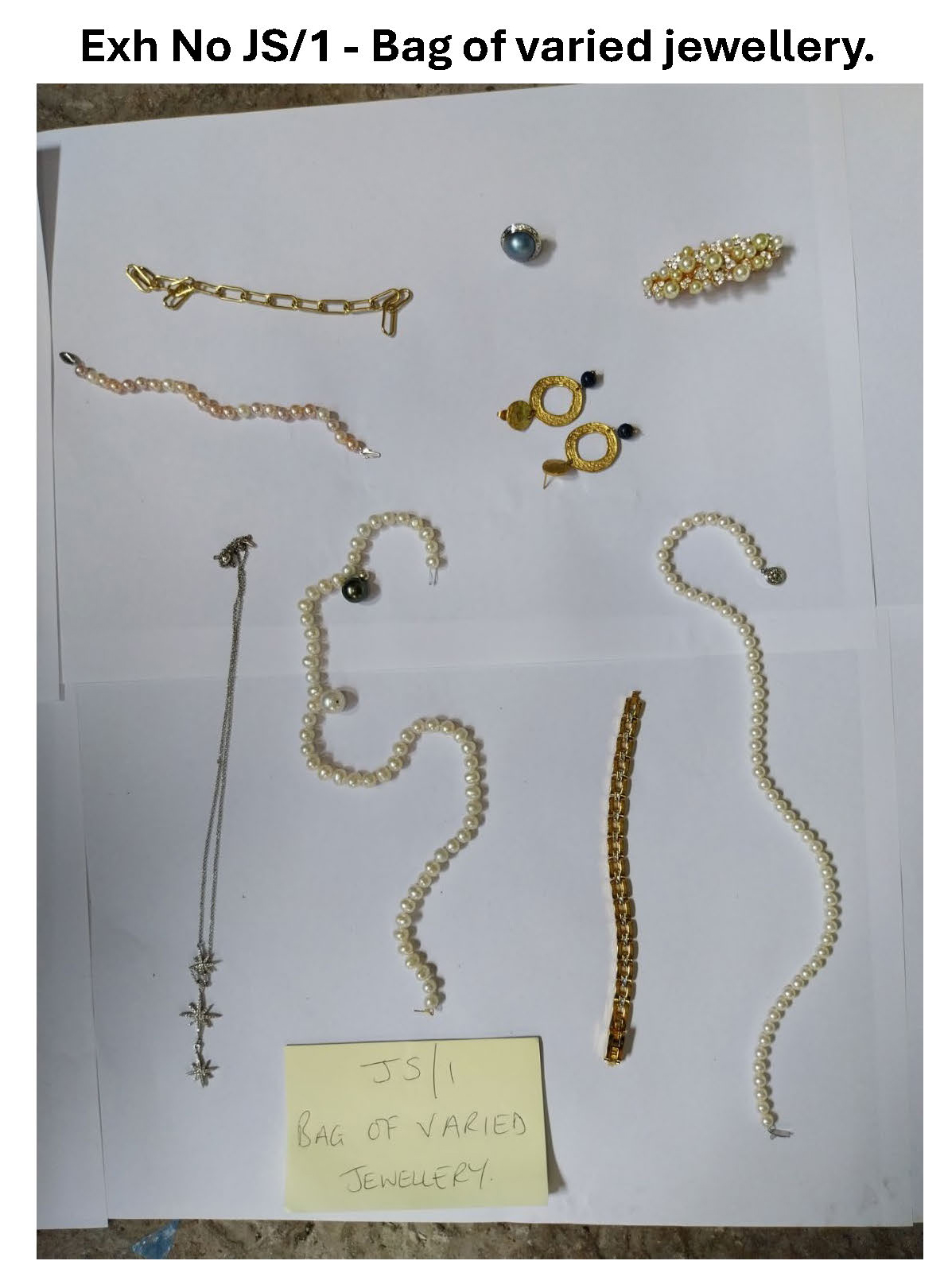 JS1 bag of varied jewellery 2.jpg
