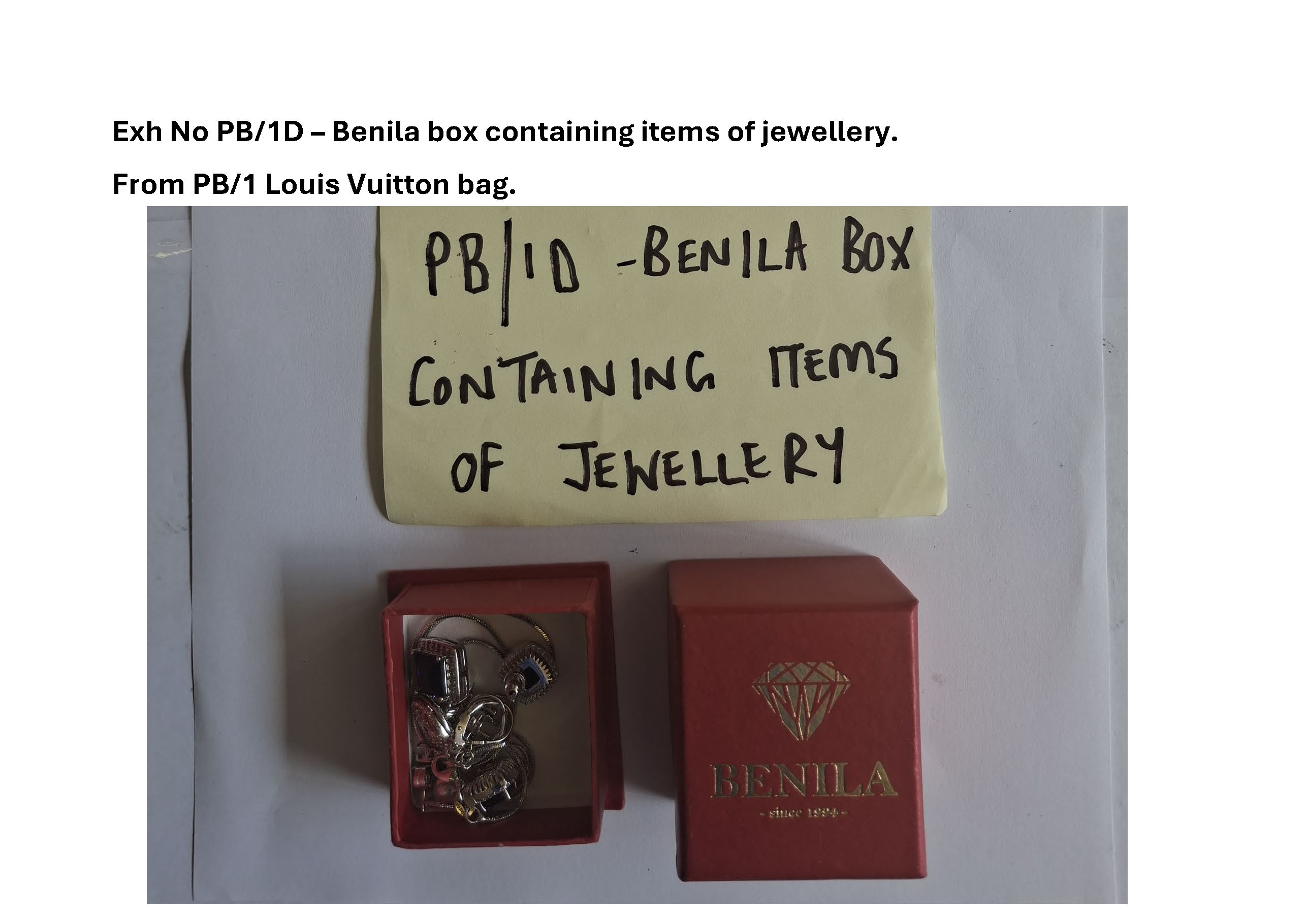 PB1D Benila box containing items of jewellery.jpg